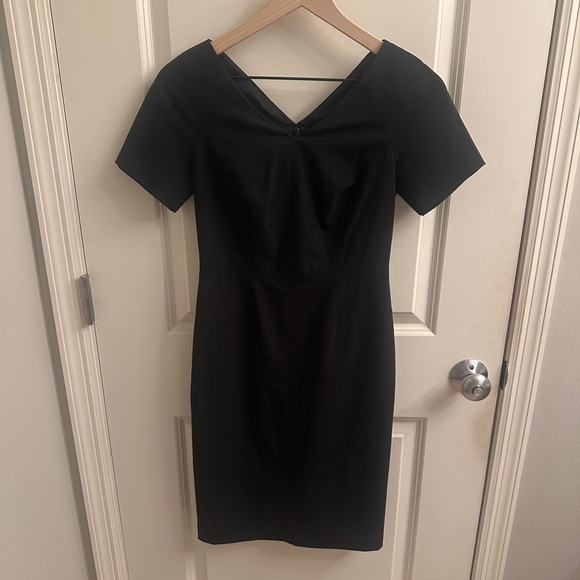 NWT Banana Republic Minimalist Black Dress - Picture 1 of 14